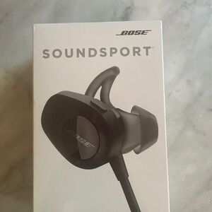 NEW!  BOSE soundsport wireless headphones